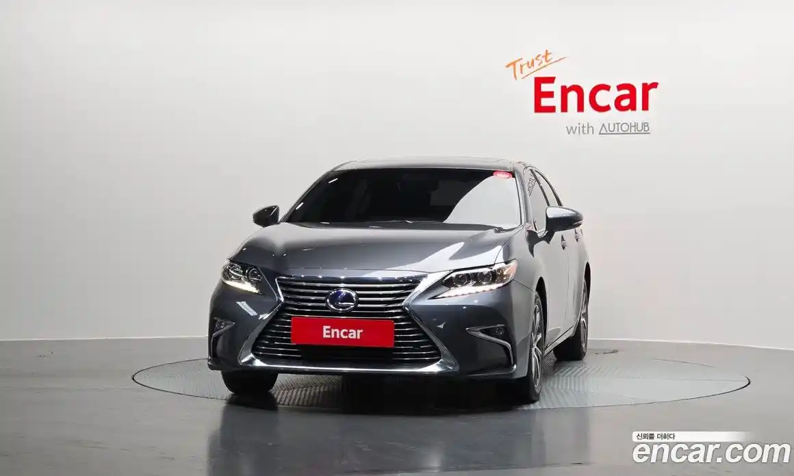 Lexus ES 2018 2.5 Автомат в Москве № 214639, фото 19