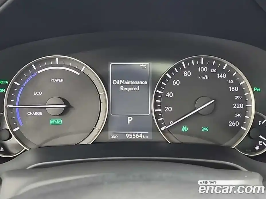 Lexus RX 2017 3.5 Автомат в Москве № 214845, фото 6