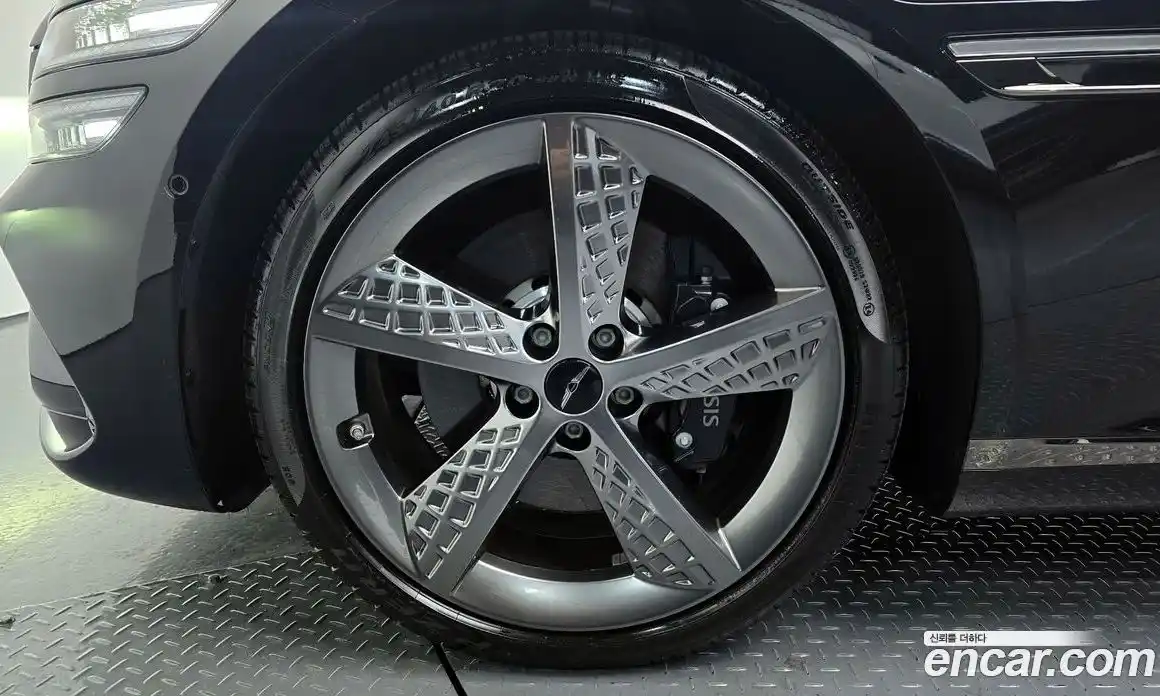 Genesis G80 2025 2.5 Автомат в Москве № 21832, фото 12