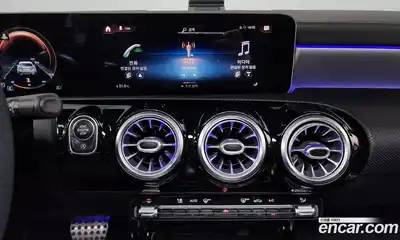 Mercedes-Benz CLA-Class 2020 2.0 Автомат в Москве № 220350, миниатюра 10