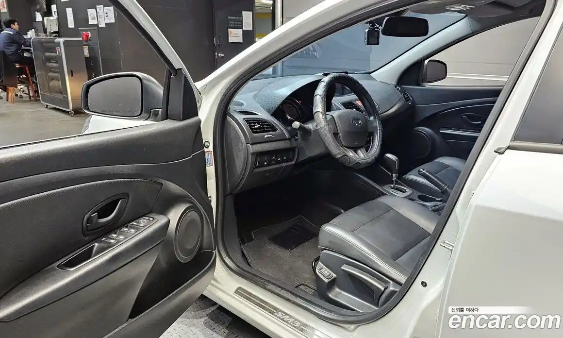 Renault SM3 2018 1.6 Автомат в Москве № 220994, фото 18