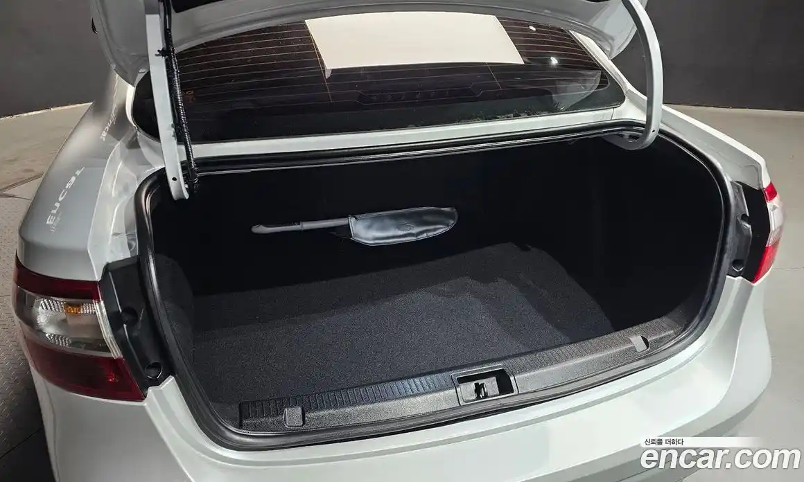 Renault SM3 2018 1.6 Автомат в Москве № 220994, фото 3