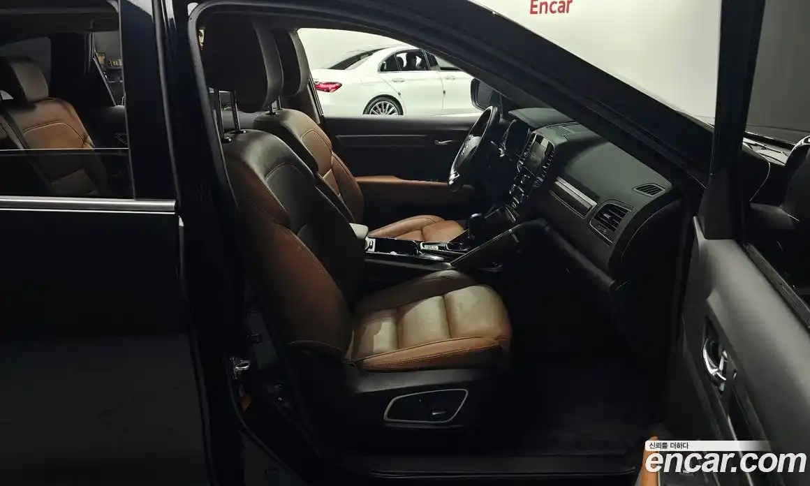 Renault QM6 2021 2.0 Автомат в Москве № 221389, фото 12