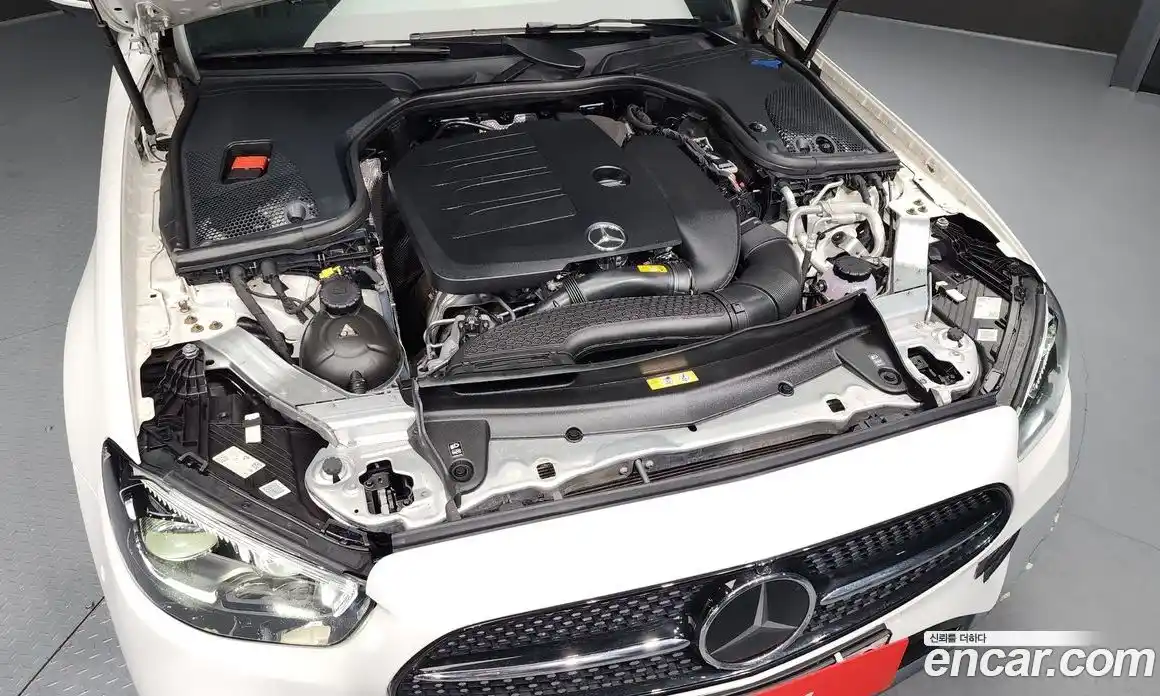 Mercedes-Benz E-Class 2022 2.0 Автомат в Москве № 224810, фото 15