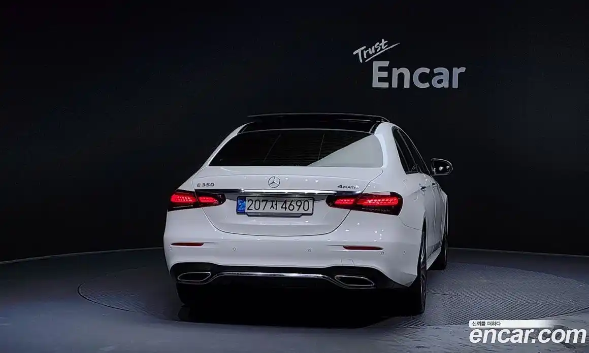 Mercedes-Benz E-Class 2022 2.0 Автомат в Москве № 224810, фото 7