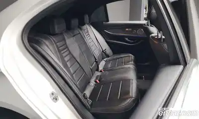 Mercedes-Benz E-Class 2022 2.0 Автомат в Москве № 224810, миниатюра 9