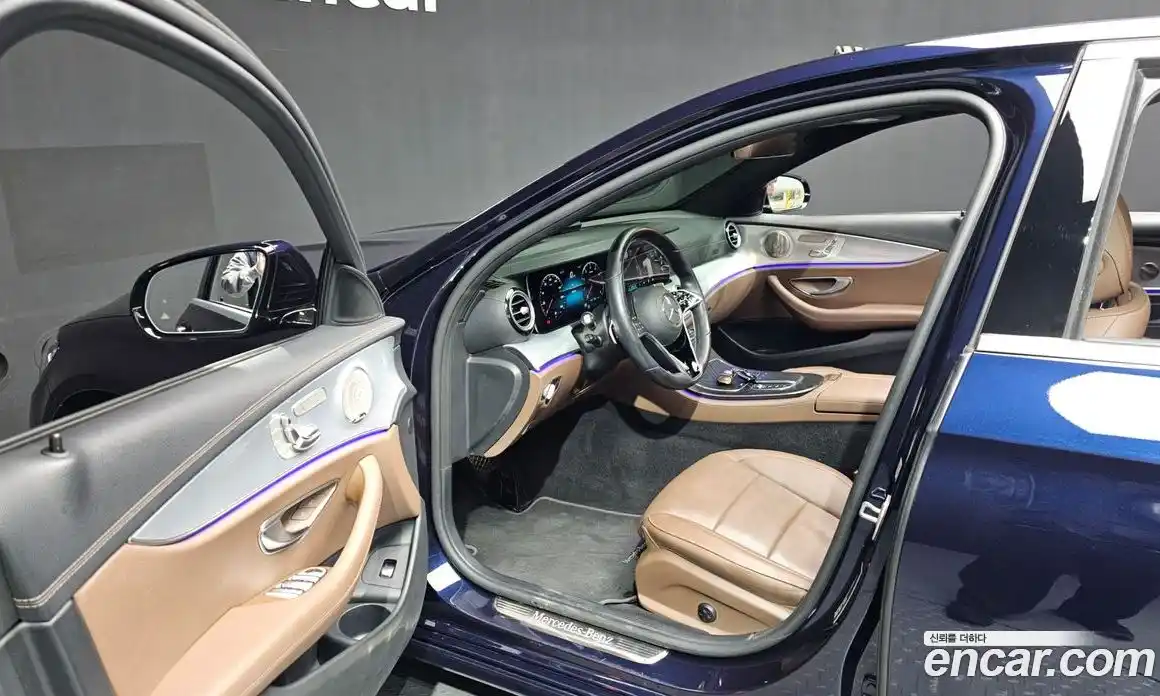 Mercedes-Benz E-Class 2021 2.0 Автомат в Москве № 225110, фото 20