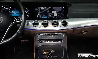 Mercedes-Benz E-Class 2021 2.0 Автомат в Москве № 225110, миниатюра 6