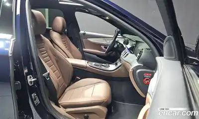 Mercedes-Benz E-Class 2021 2.0 Автомат в Москве № 225110, миниатюра 8