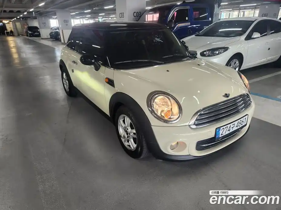 Mini Cooper 2013 1.6 Автомат в Москве № 228498, фото 1