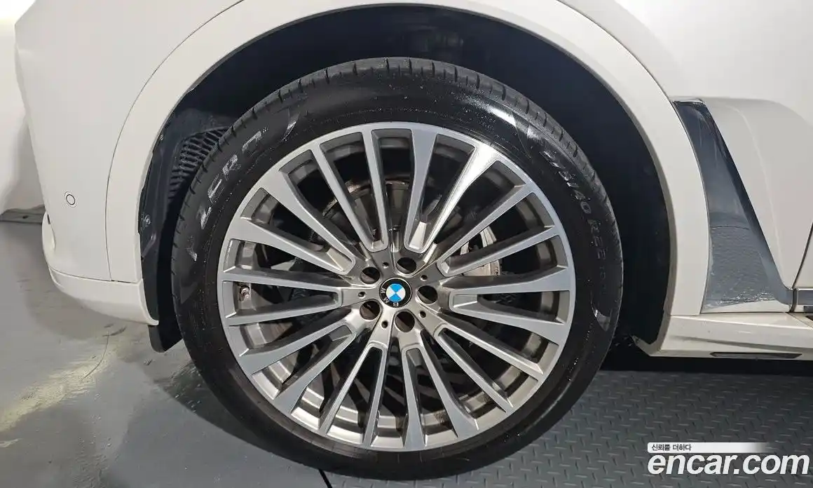 BMW X7 2022 3.0 Автомат в Москве № 228597, фото 5