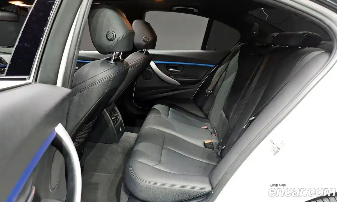 BMW 3-Series 2017 2.0 Автомат в Москве № 229197, фото 12