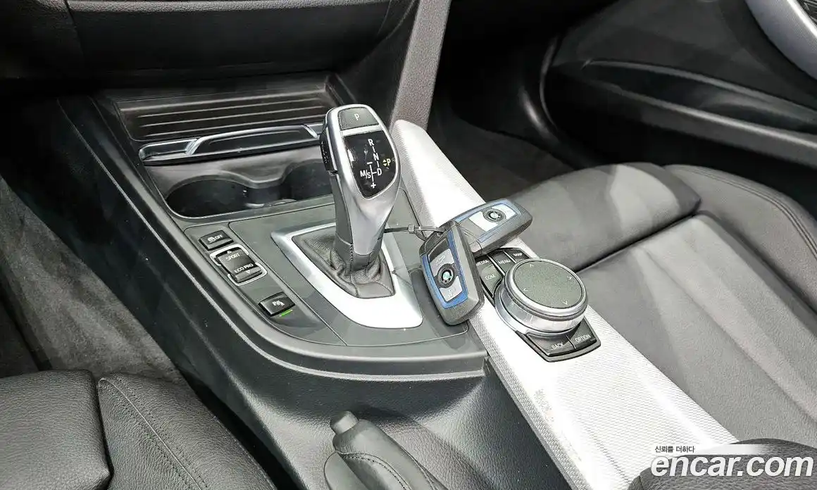 BMW 3-Series 2017 2.0 Автомат в Москве № 229197, фото 9