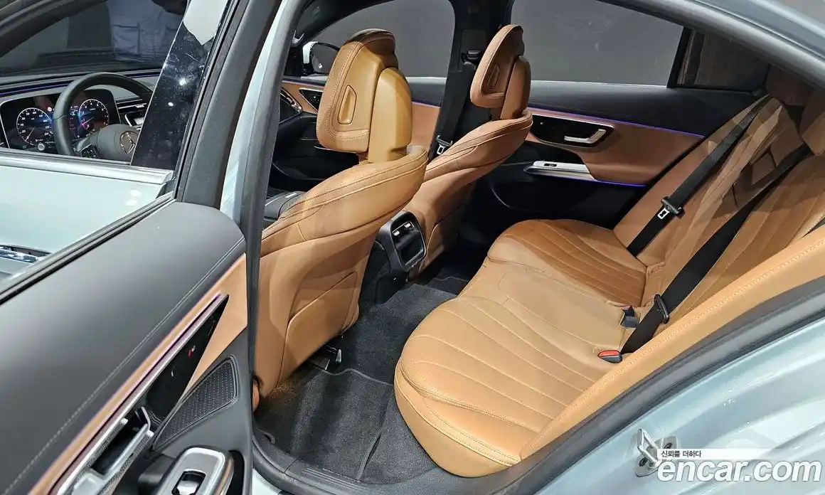 Mercedes-Benz E-Class 2025 2.0 Автомат в Москве № 229453, фото 10