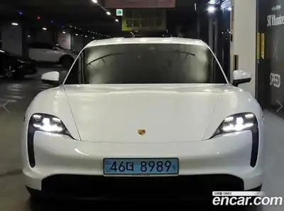 Porsche Taycan 2022 Автомат в Москве № 231018, миниатюра 2