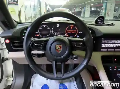 Porsche Taycan 2022 Автомат в Москве № 231018, миниатюра 8