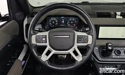 Land Rover Defender 2020 2.0 Автомат в Москве № 231296, миниатюра 3