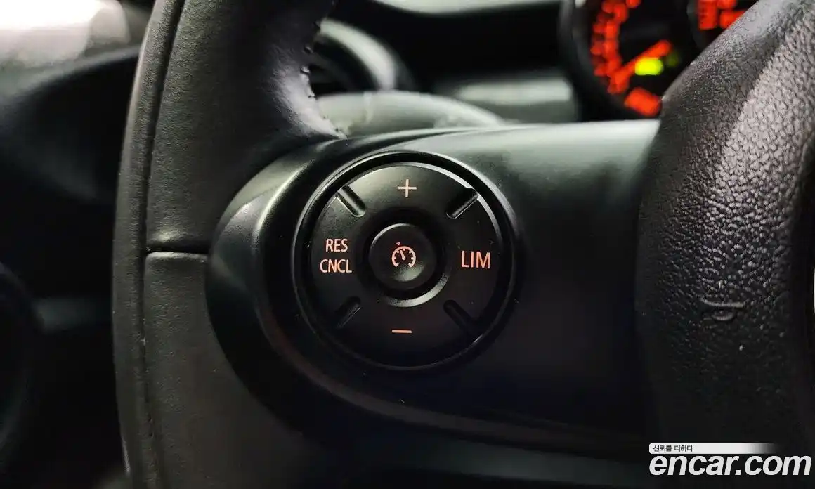 Mini Cooper 2020 1.5 Автомат в Москве № 231433, фото 11