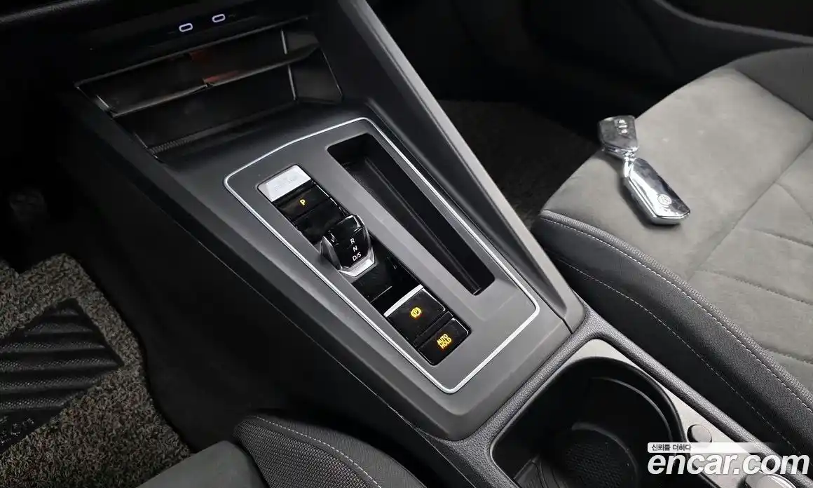 Volkswagen Golf 2022 2.0 Автомат в Москве № 232113, фото 16