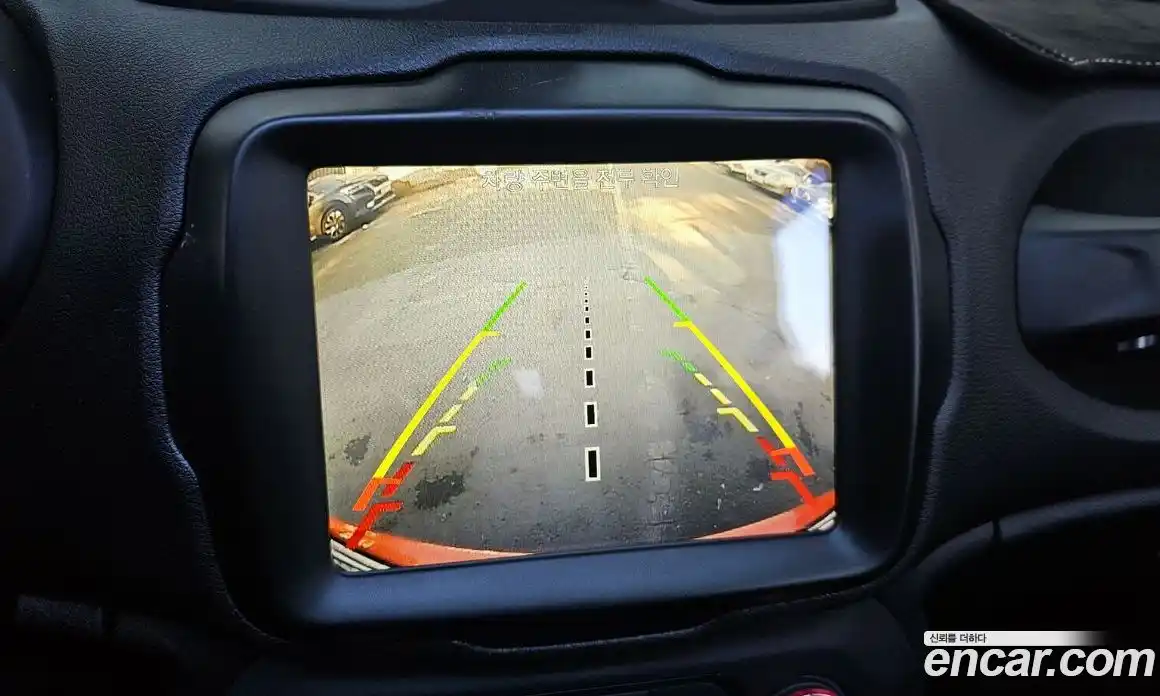 Jeep Renegade 2018 2.4 Автомат в Москве № 232562, фото 17