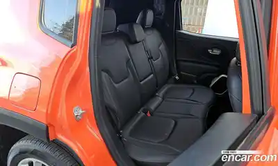 Jeep Renegade 2018 2.4 Автомат в Москве № 232562, миниатюра 4