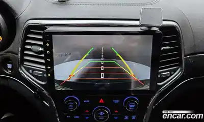 Jeep Cherokee 2018 3.6 Автомат в Москве № 232709, миниатюра 11