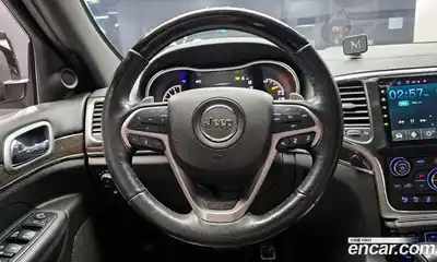 Jeep Cherokee 2018 3.6 Автомат в Москве № 232709, миниатюра 5