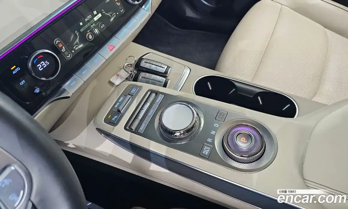 Genesis GV70 2021 2.5 Автомат в Москве № 23968, фото 20