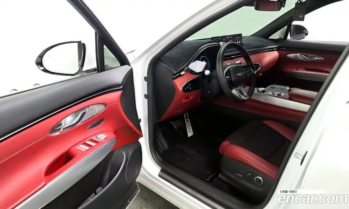 Genesis GV70 2021 2.5 Автомат в Москве № 24021, фото 14