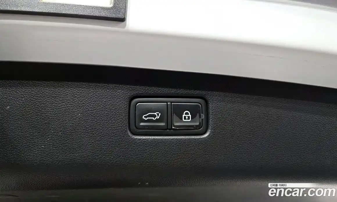 Genesis GV70 2021 2.5 Автомат в Москве № 24021, фото 18