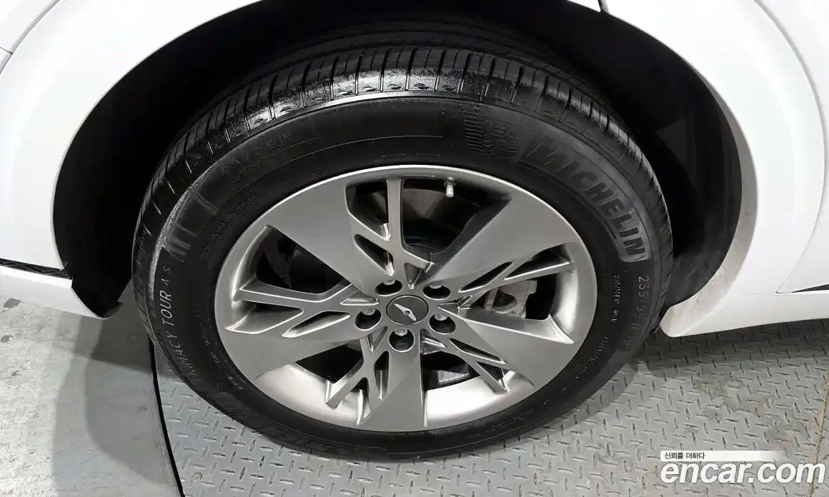 Genesis GV70 2021 2.5 Автомат в Москве № 24021, фото 20