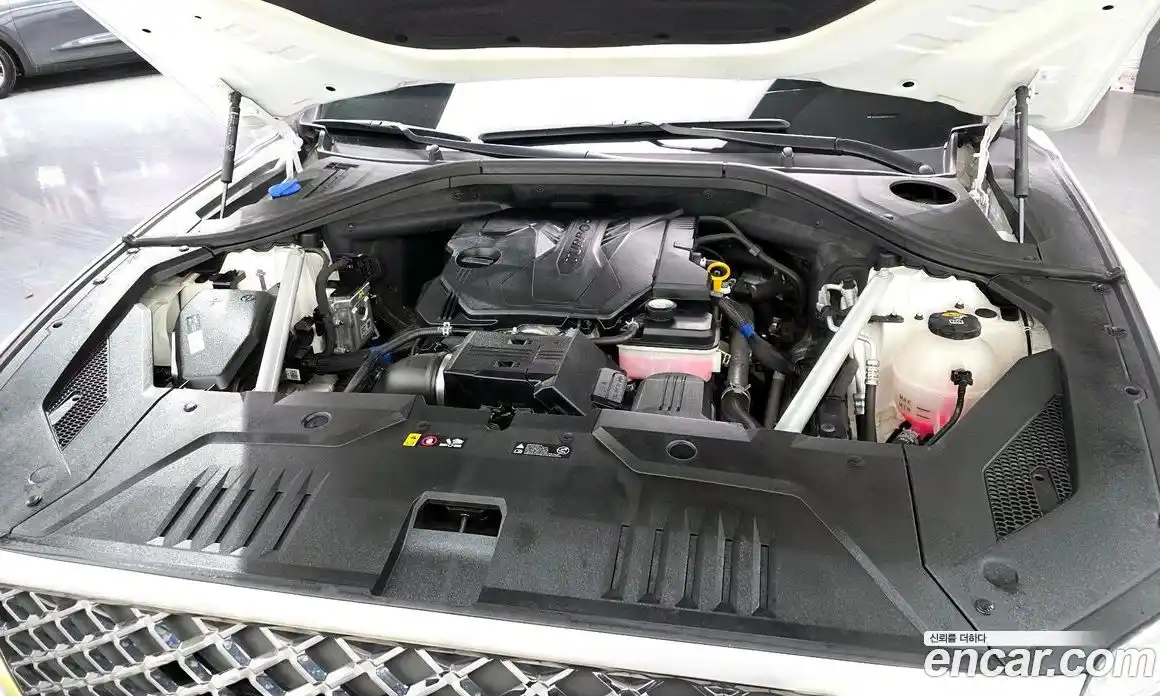 Genesis GV70 2021 2.5 Автомат в Москве № 24021, фото 5