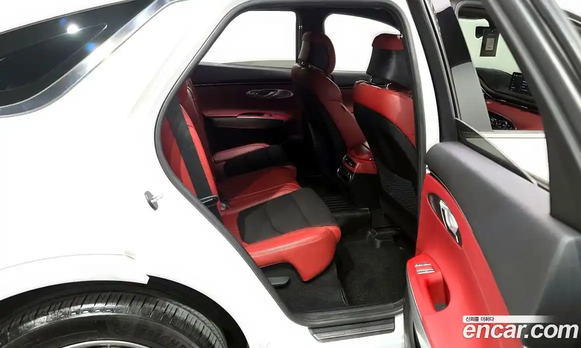 Genesis GV70 2021 2.5 Автомат в Москве № 24021, фото 7