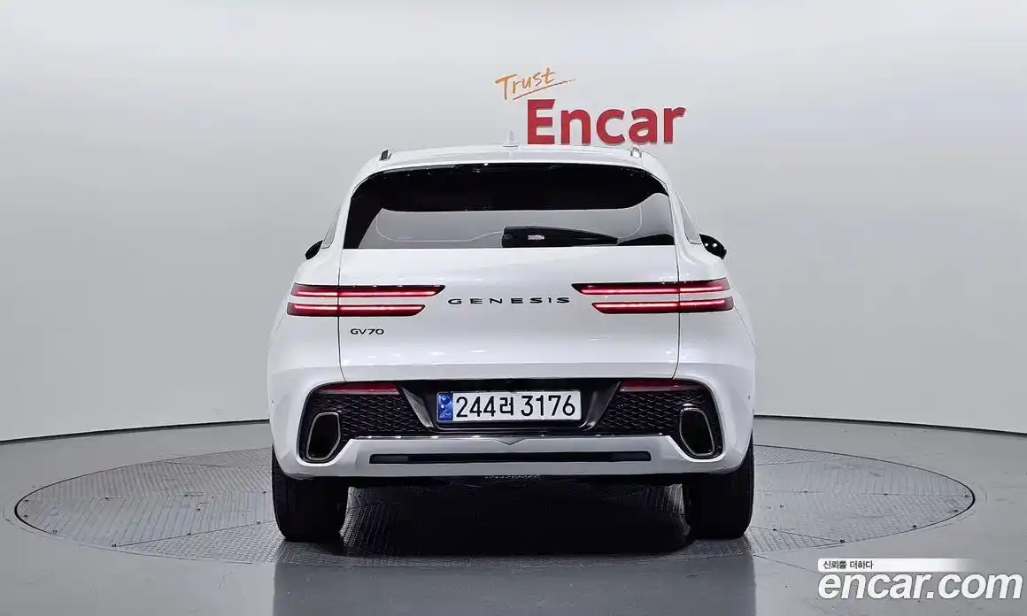 Genesis GV70 2024 2.5 Автомат в Москве № 24416, фото 19