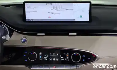 Genesis GV70 2024 2.5 Автомат в Москве № 24416, миниатюра 10