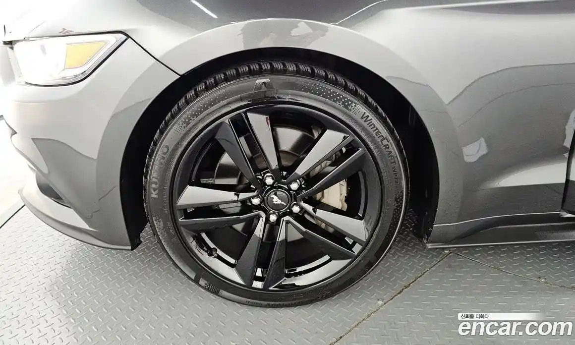 Ford Mustang 2016 2.3 Автомат в Москве № 245689, фото 13