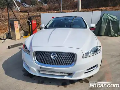 Jaguar XJ 2011 5.0 Автомат в Москве № 247653, миниатюра 2