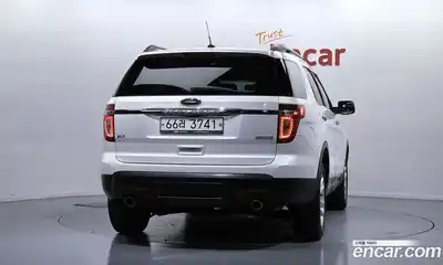 Ford Explorer 2014 2.0 Автомат в Москве № 249341, миниатюра 4