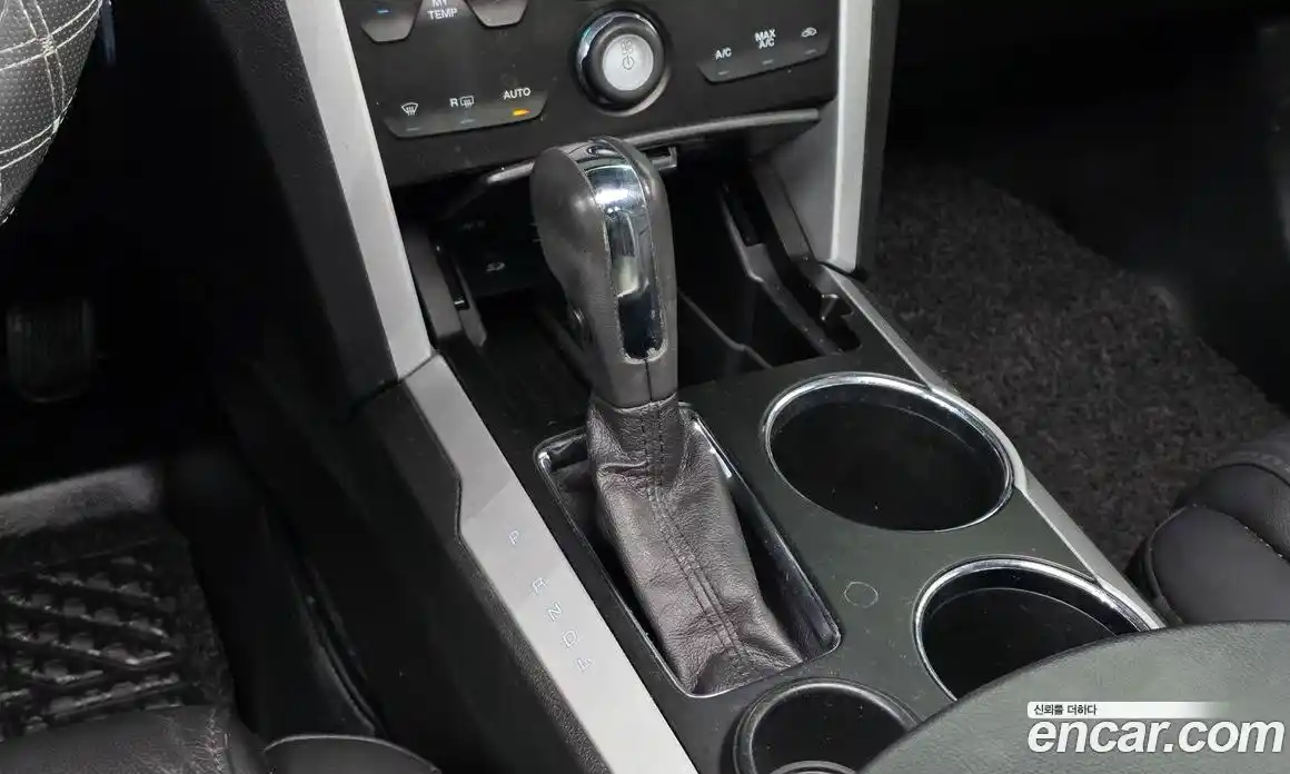 Ford Explorer 2014 2.0 Автомат в Москве № 249341, фото 9