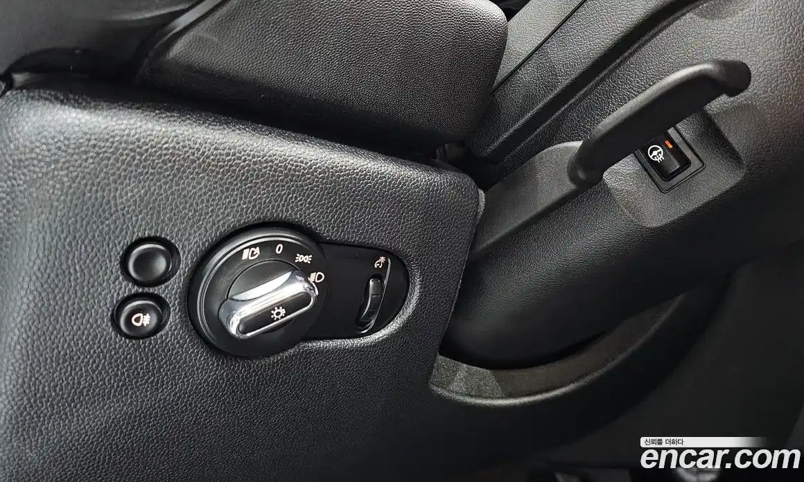 Mini Cooper 2024 1.5 Автомат в Москве № 253242, фото 14