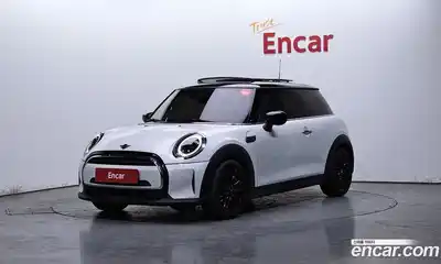 Mini Cooper 2024 1.5 Автомат в Москве № 253242, миниатюра 2