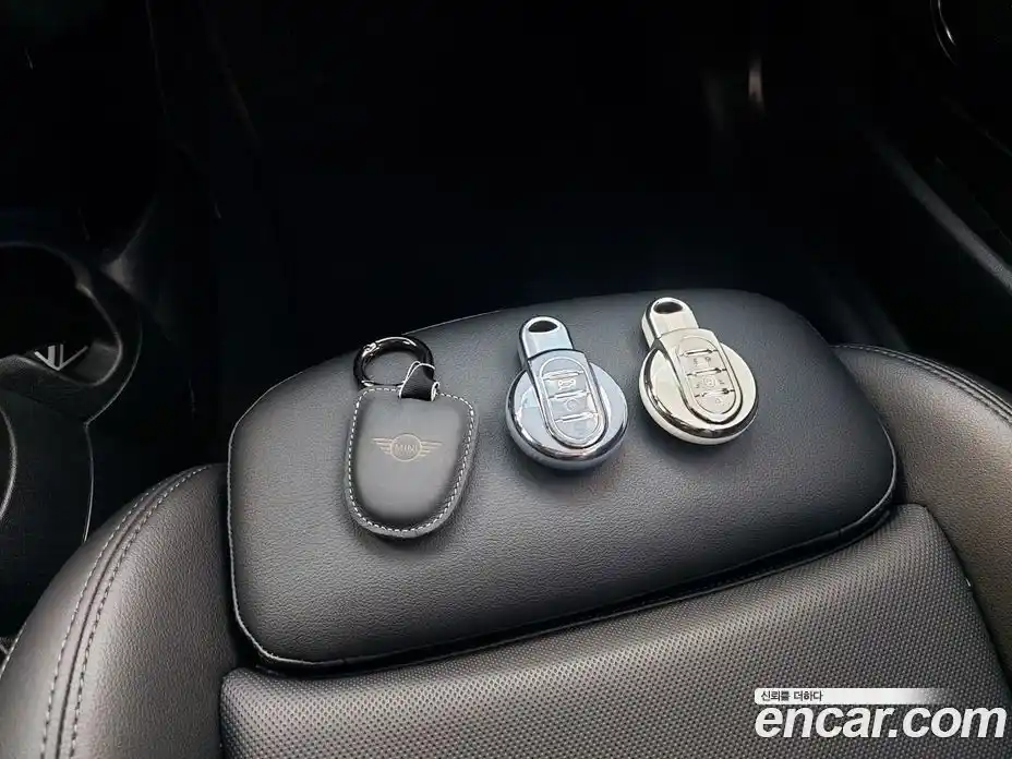 Mini Cooper 2019 1.5 Автомат в Москве № 253721, фото 14