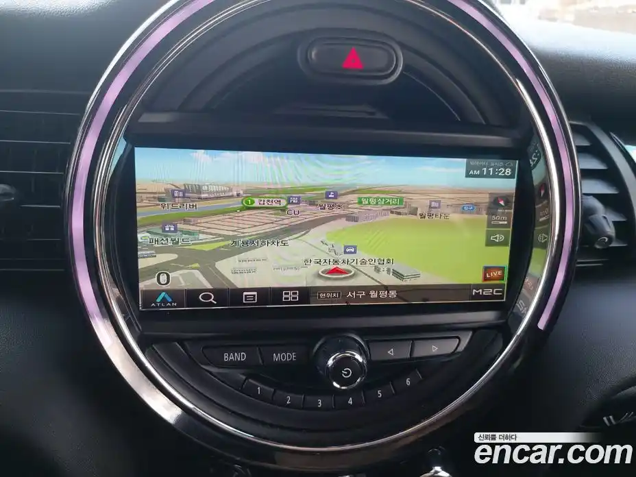 Mini Cooper 2019 1.5 Автомат в Москве № 253721, фото 20