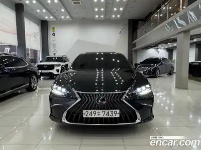 Lexus ES 2025 2.5 Автомат в Москве № 254102, миниатюра 3