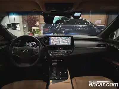 Lexus ES 2025 2.5 Автомат в Москве № 254102, миниатюра 7