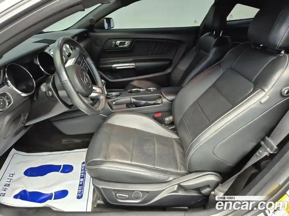 Ford Mustang 2017 2.3 Автомат в Москве № 255056, фото 14