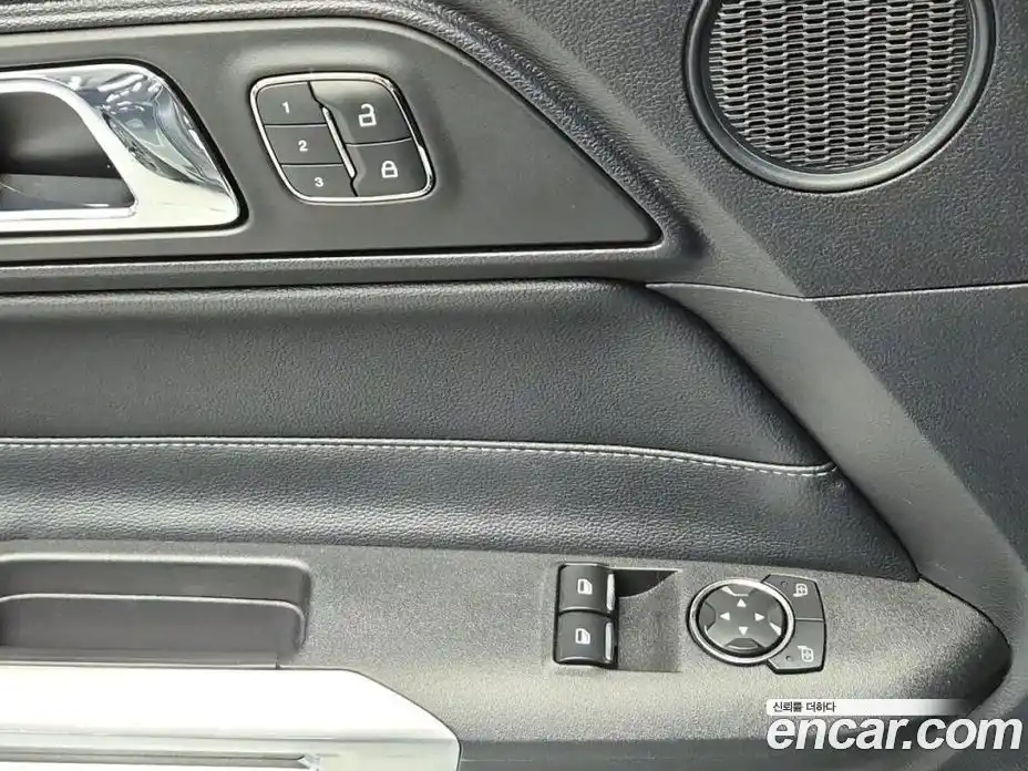 Ford Mustang 2017 2.3 Автомат в Москве № 255056, фото 15