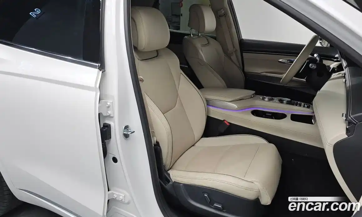 Genesis GV70 2022 2.5 Автомат в Москве № 25531, фото 17