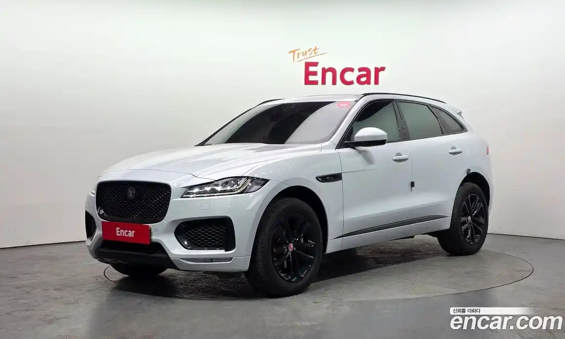 Jaguar F-Pace 2020 2.0 Автомат в Москве № 256095, фото 14