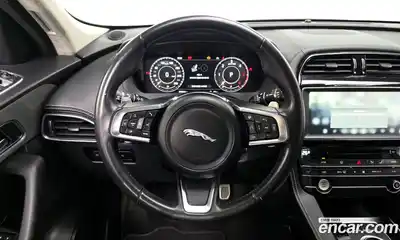 Jaguar F-Pace 2020 2.0 Автомат в Москве № 256095, миниатюра 2